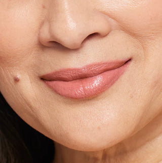 ColorLuxe Hydrating Cream Lipstick